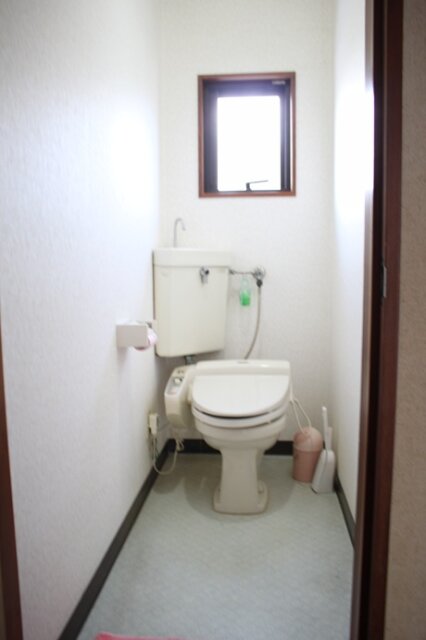 トイレ2
