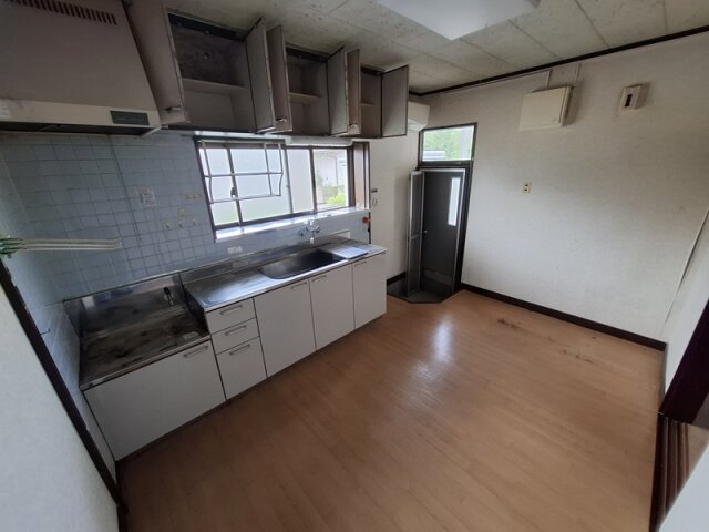 apartment 〒960-8107　福島県福島市浜田町1-6ウィズ・フリージア